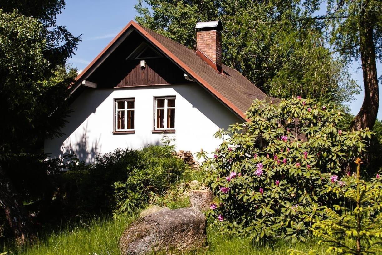 Chata Sedmidomi Lučany nad Nisou Zewnętrze zdjęcie